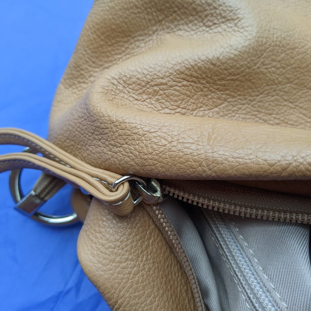 Innue Tan Purse - Picture 4 of 7